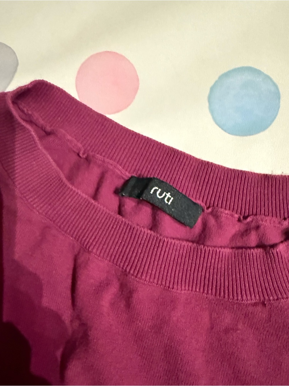 RUTI Women's Deep Magenta Crewneck Sweater